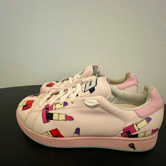 ICECREAMS BY Pharrell Williams - Picture 2 of 8